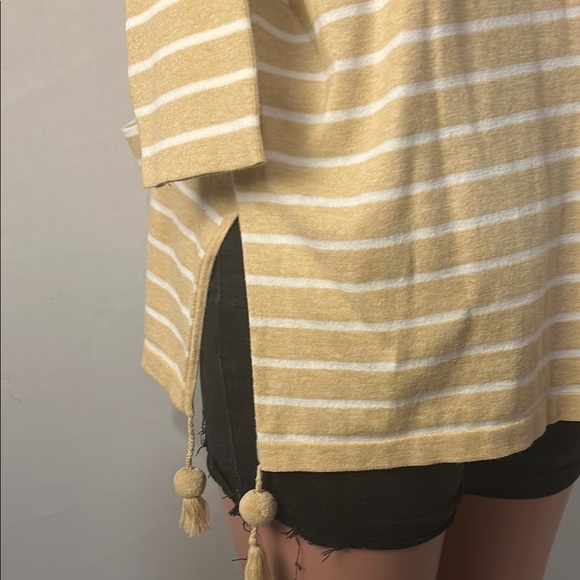 LILLY PULITZER Women's ELBA COOLMAX  TOP SHIRT  STRIPED 3/4 SLEEVE Sz. LARGE - Picture 9 of 14